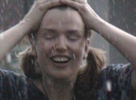 Tropical rain cooling down a much challenged Bertien Renting