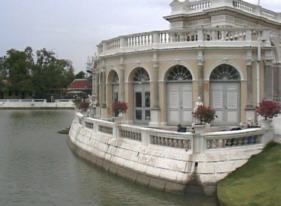 Another pavilion. (Not much to see today...)