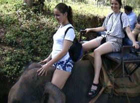 Mother and daughter (Chantal Bakker and Iris de Marez Oyens).