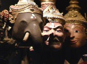 There is a special Wat backstage for the artists.