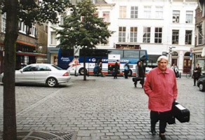 Florence kan in Breda tenminste over de markt lopen zonder direct herkend te worden.